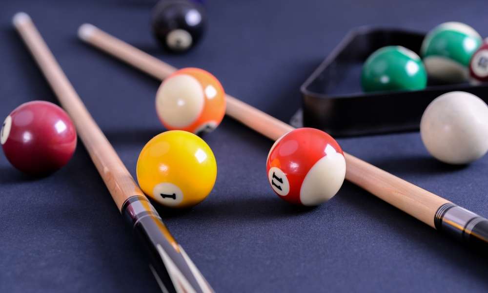A Beginner’s Guide to Buying Pool Table